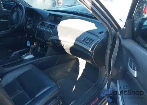 2010 Honda Accord 3.5 Ex-L from USA, damaged, VIN 1HGCP3F85AA022337